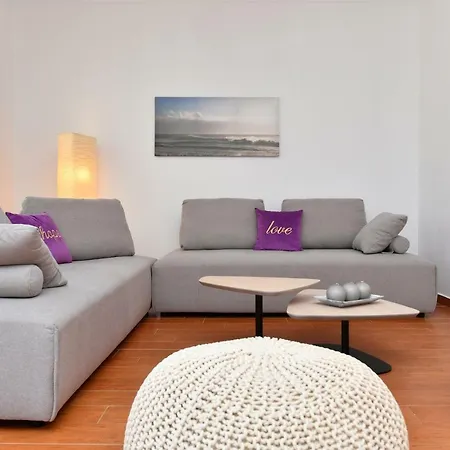 Trifylia Villa *
